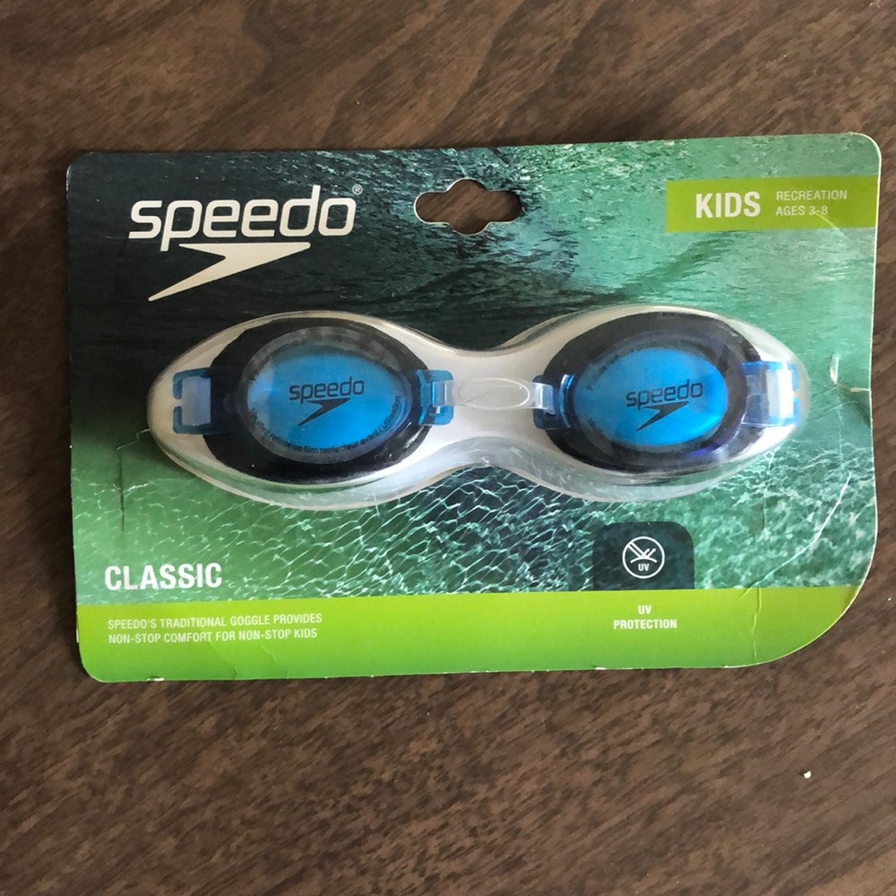 Speedo kids goggles